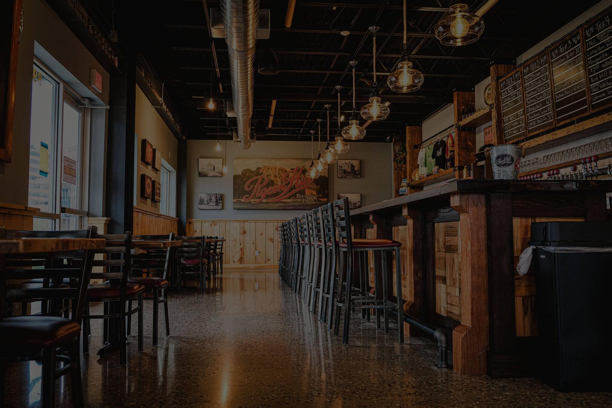 The Taproom at Pigeon Hill's Brewer's Lounge in Muskegon